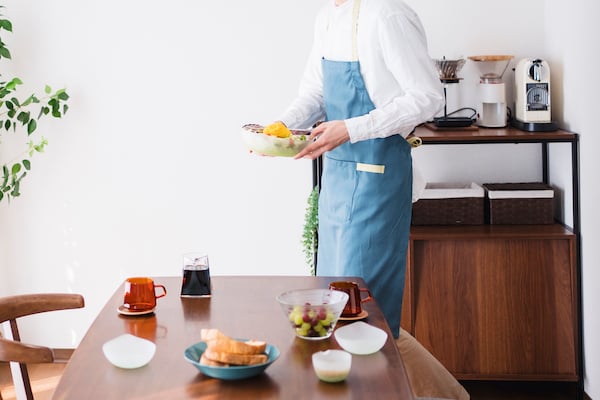 独立型キッチンのデメリット3.配膳や片付けがしにくい場合も