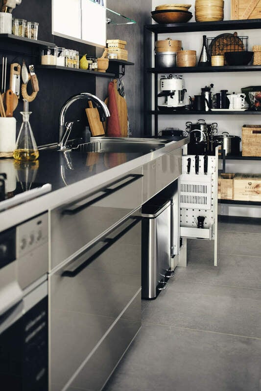 料理が楽しくなるおしゃれキッチンを作るコツ 素敵な実例を元にアイデアをご提案 キッチンな暮らし